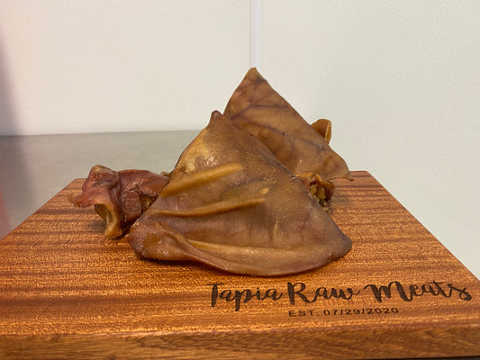 Dehydrated Pig Ear tapiarawmeatsforpetfood