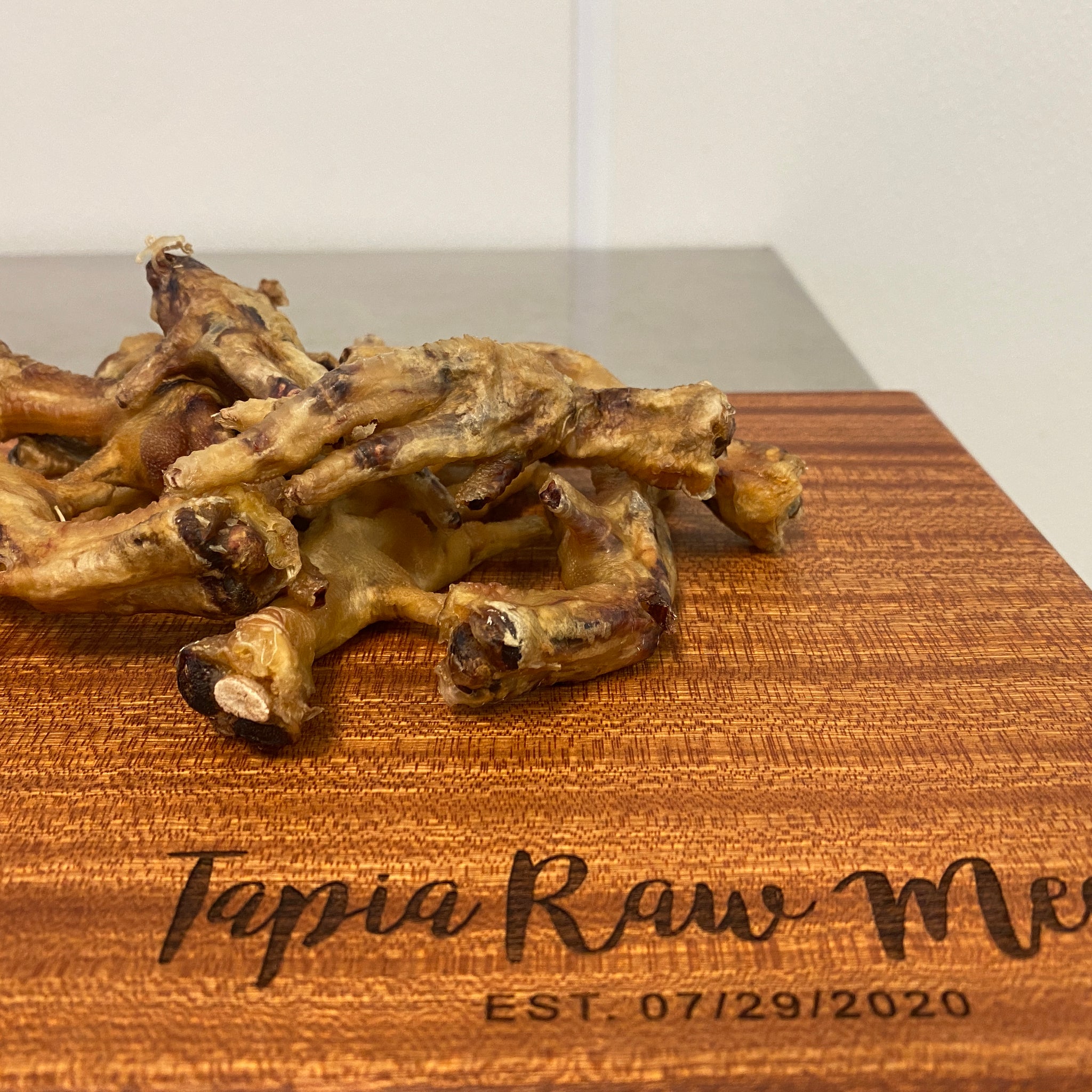 Chicken Feet tapiarawmeatsforpetfood
